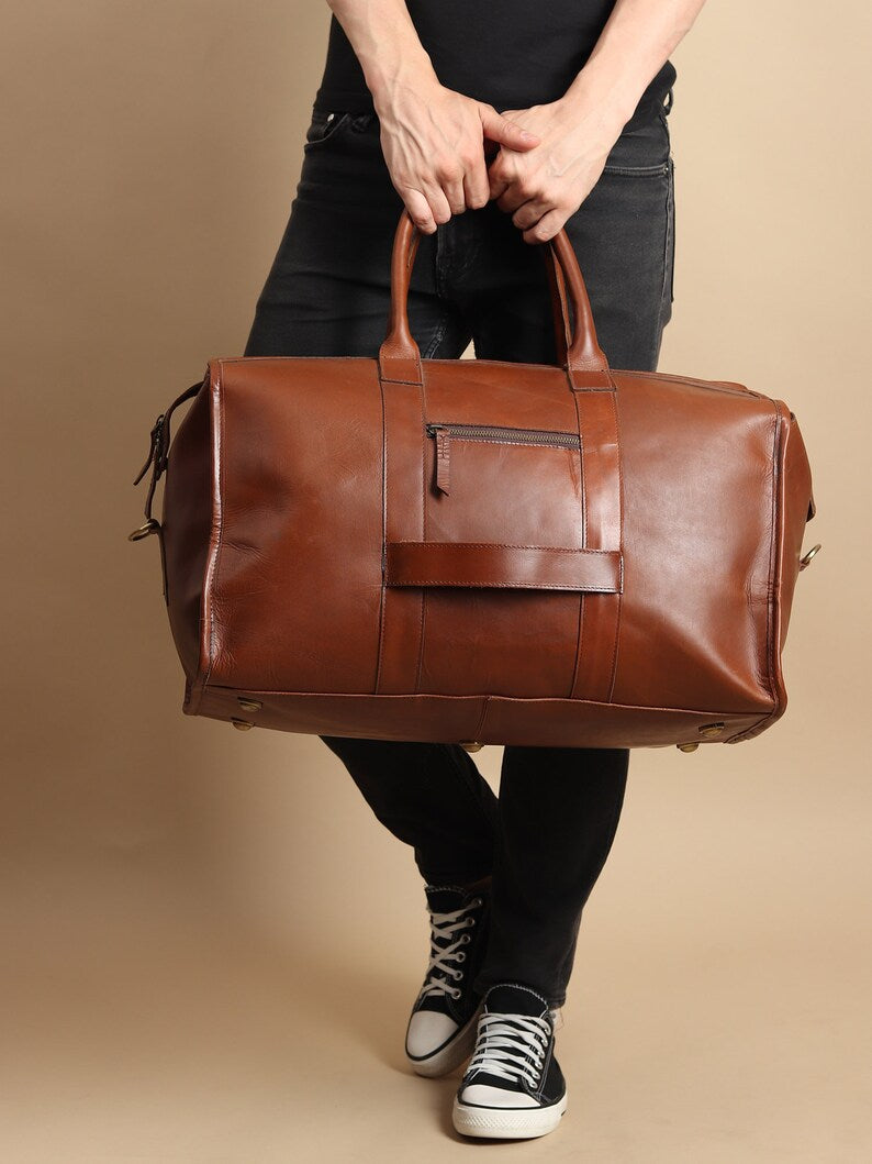Men’s Leather Travel Duffle Bag – Elegant & Durable