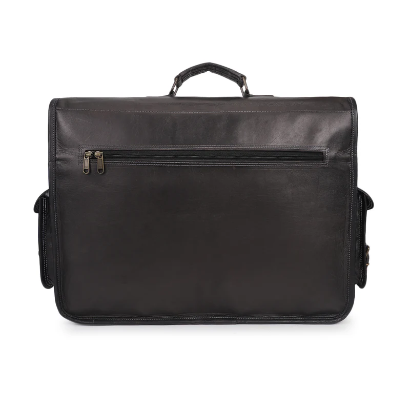 Full-Grain Leather Briefcase – Handcrafted Messenger Bag for Professionals