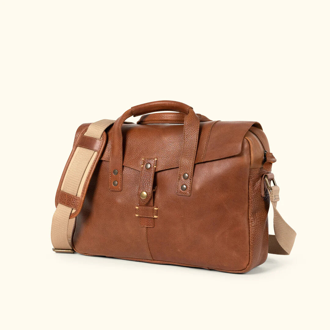 Genuine Buffalo Leather Laptop Briefcase – Classic Work Bag for Professionals