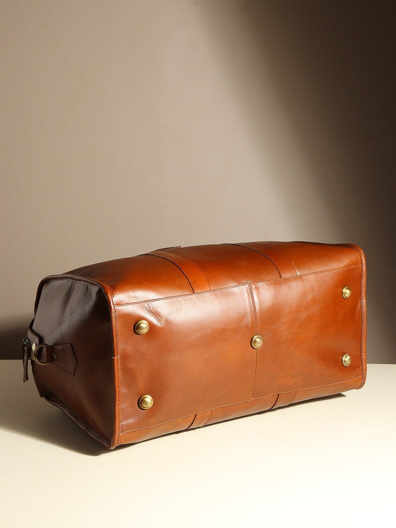 Men’s Leather Travel Duffle Bag – Elegant & Durable