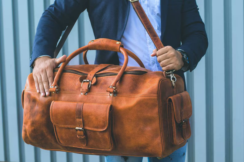 Vintage Style Leather Duffle Bag – Rugged & Durable