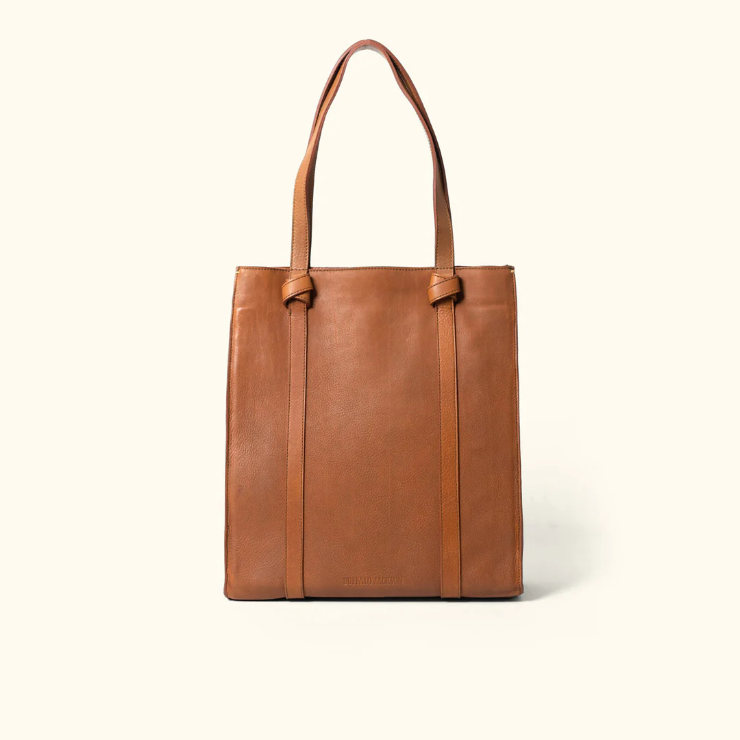 Elegant Everyday Tote – Full-Grain Leather Craftsmanship