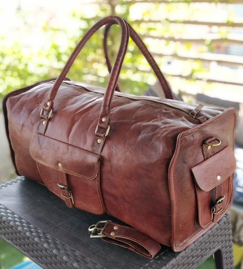 Handmade Dark Brown Leather Duffel Bag – 22-Inch Vintage Travel Weekender for Men & Women