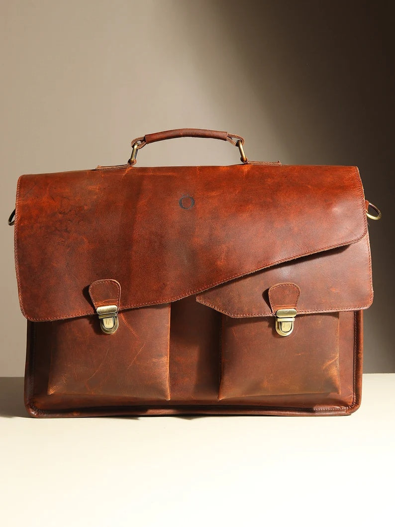 Retro Leather Courier Bag – Distressed Finish for Timeless Style