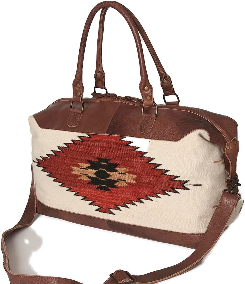 Handcrafted Western-Style Leather Duffle Saddleback-Style Western Duffle Bag