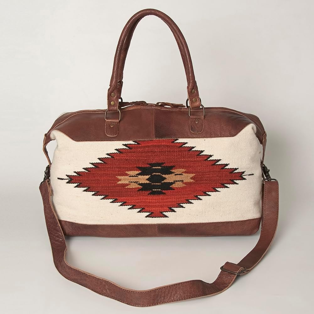 Handcrafted Western-Style Leather Duffle Saddleback-Style Western Duffle Bag