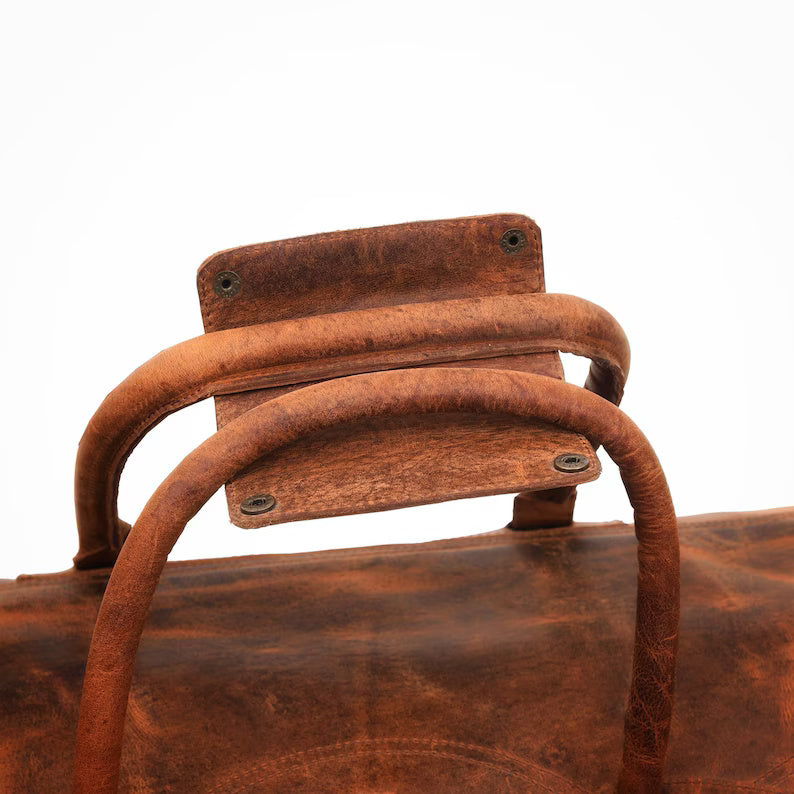 Handmade Leather Overnight Bag – Timeless & Elegant
