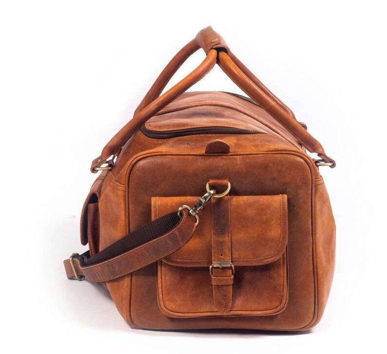 Vintage Style Leather Duffle Bag – Rugged & Durable