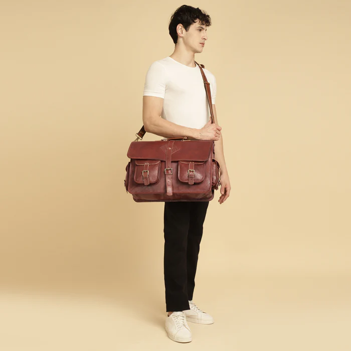 Leather messenger bags for men, leather satchel, leather shoulder bags for men, leather college bag, school bag