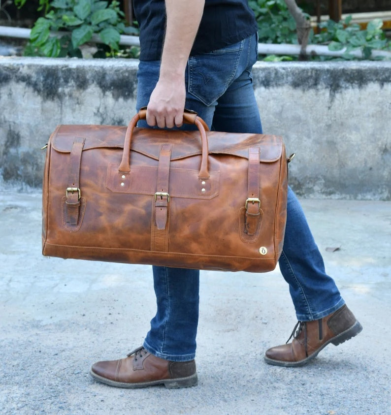 Vintage Style Leather Duffle Bag – Rugged & Durable
