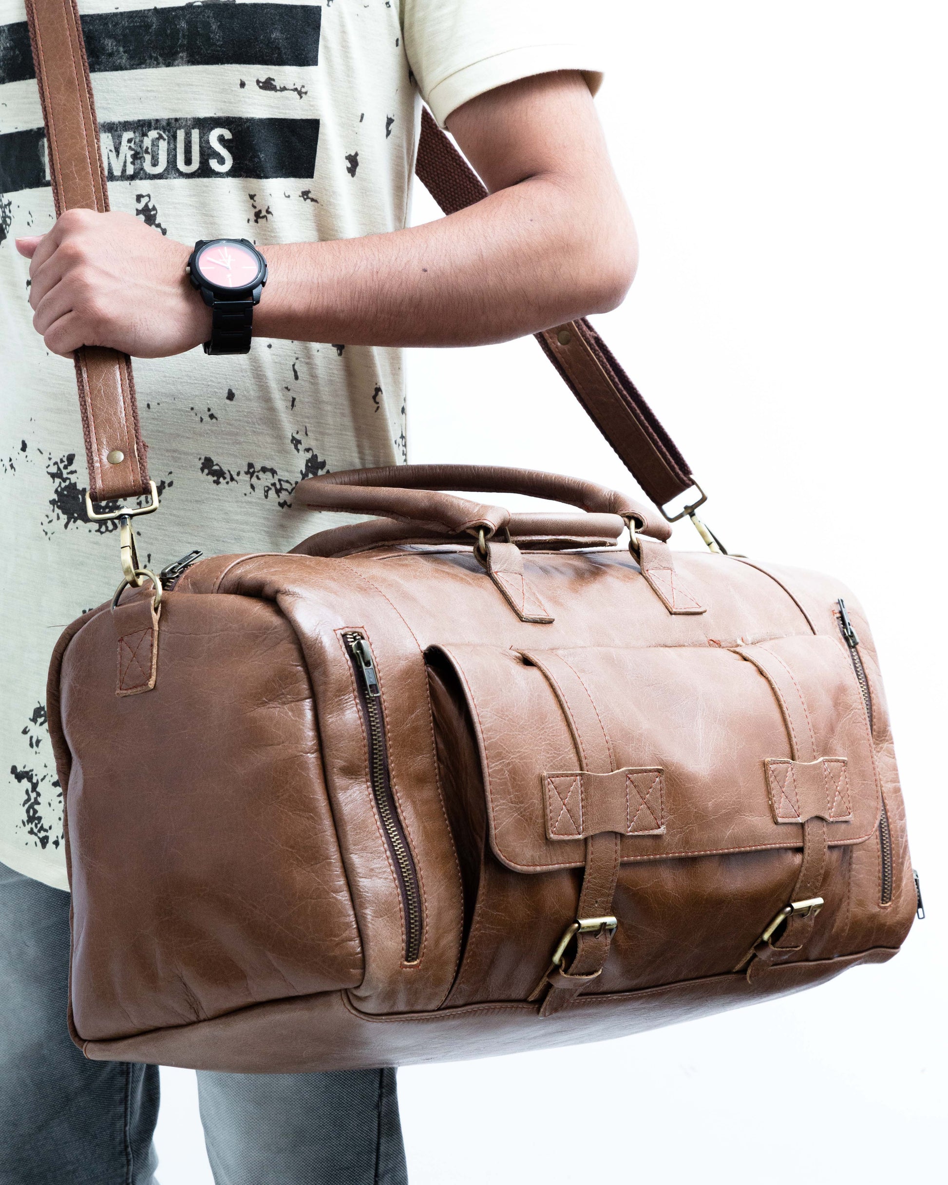 Men’s Genuine Leather Duffle Bag – Travel, Gym, & Weekend Use
