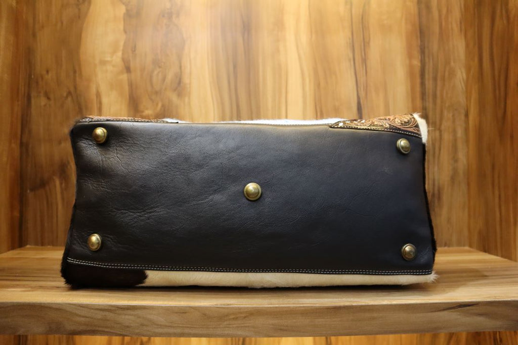 Premium Saddle Leather Duffle – Western Travel Gear