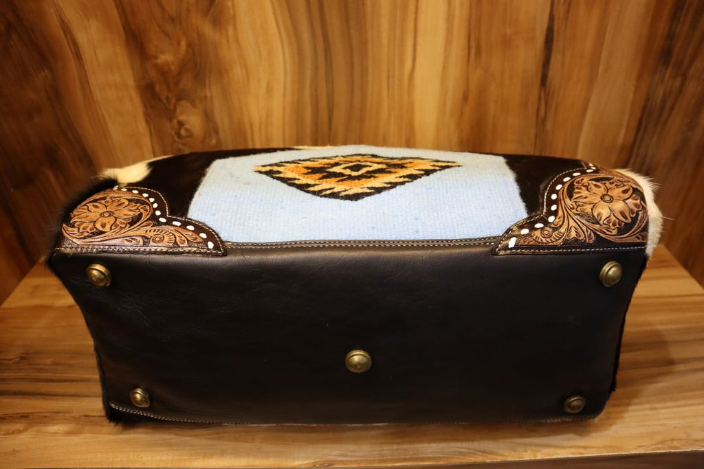 Premium Saddle Leather Duffle – Western Travel Gear