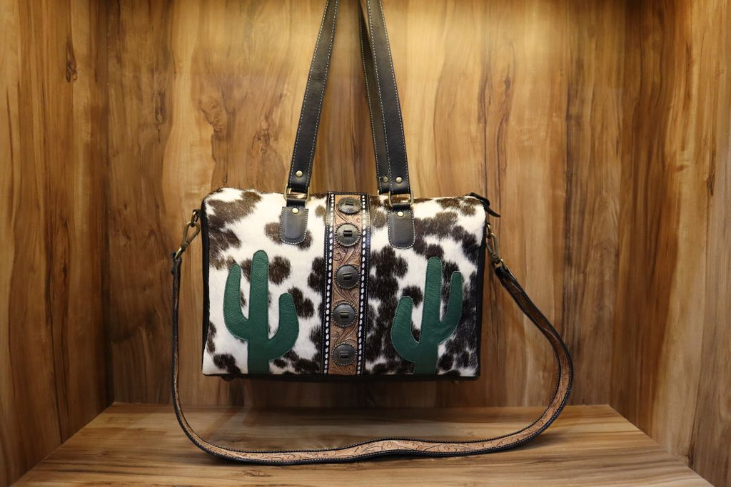 Cowhide Leather Duffle Bag – Hair-On Western Weekender