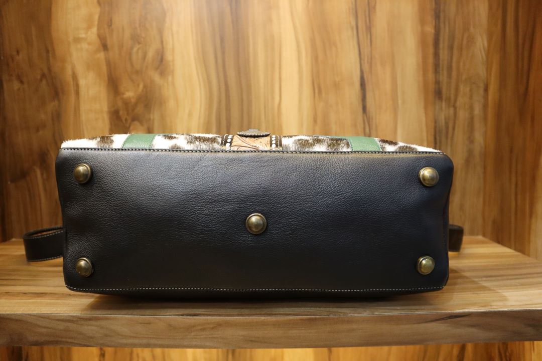 Cowhide Leather Duffle Bag – Hair-On Western Weekender