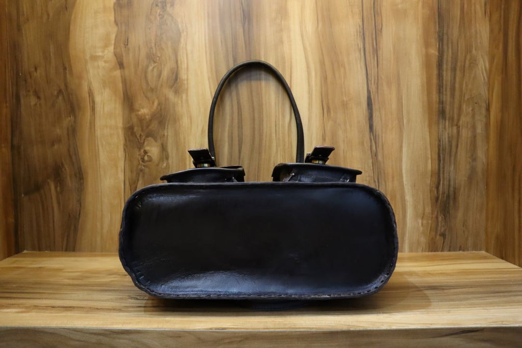 Genuine Leather Tote Bag – Timeless Everyday Carryall