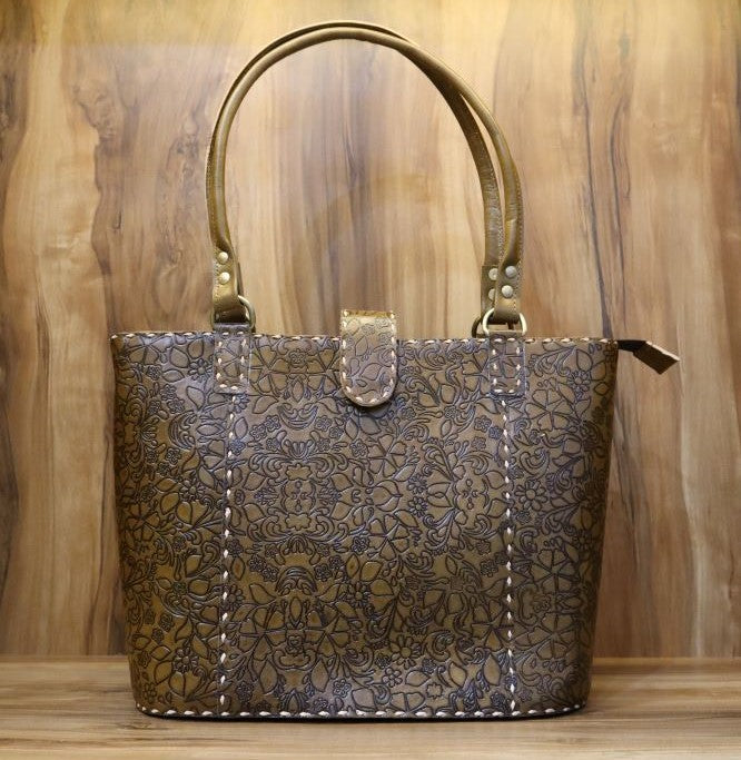 Genuine Leather Tote Bag – Timeless Everyday Carryall