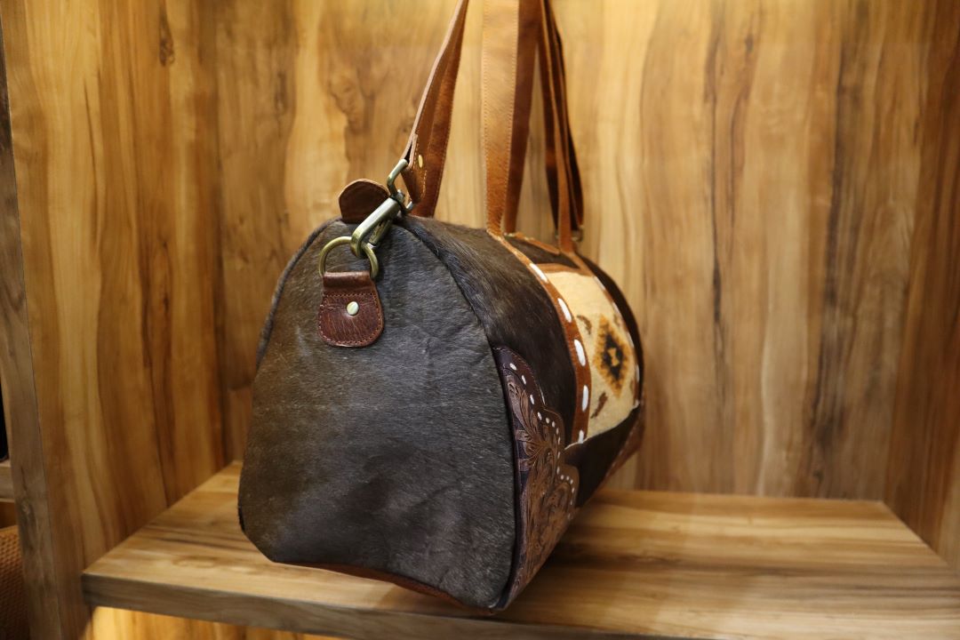 Premium Saddle Leather Duffle – Western Travel Gear