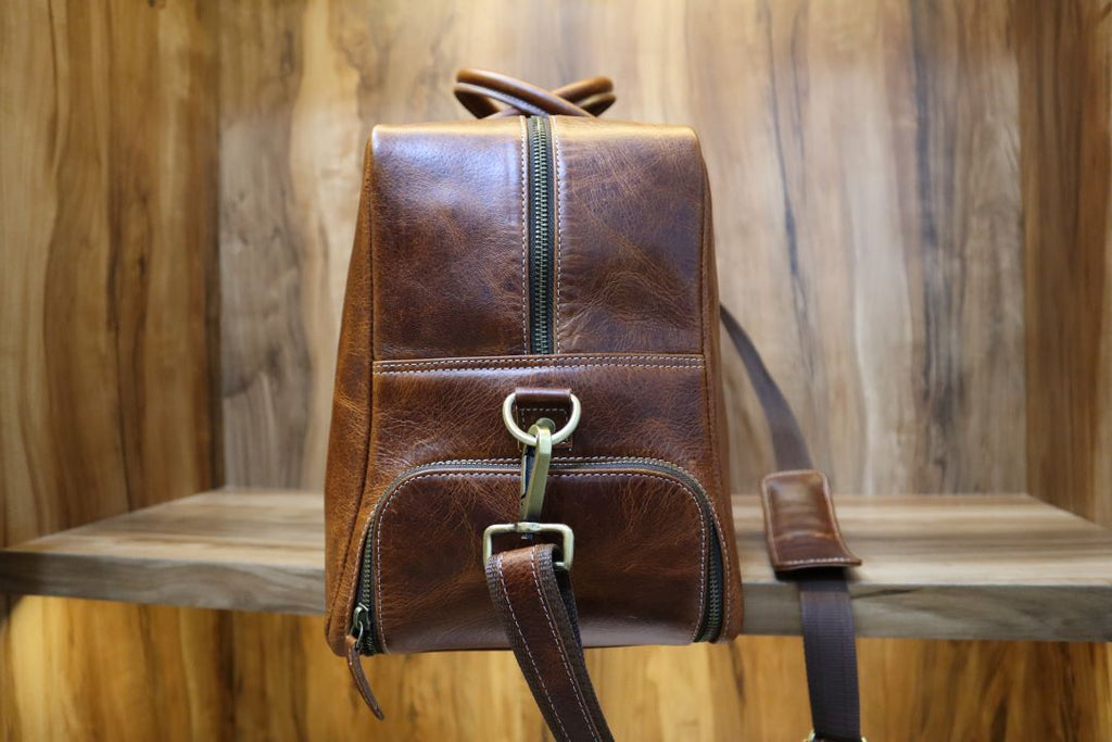 Handmade Leather Overnight Bag – Timeless & Elegant
