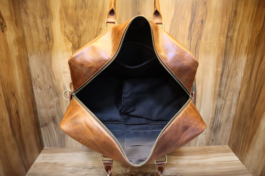 Handmade Leather Overnight Bag – Timeless & Elegant