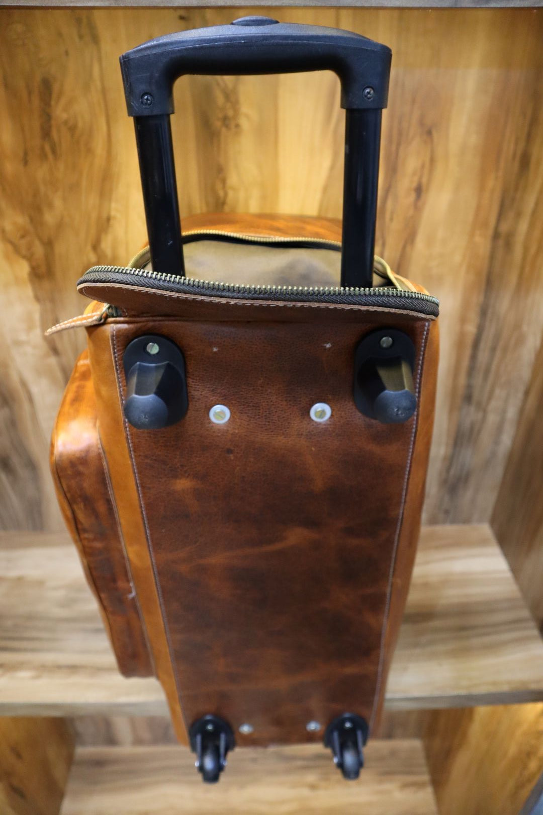 Handcrafted Genuine Leather Duffle – Vintage Travel Bag